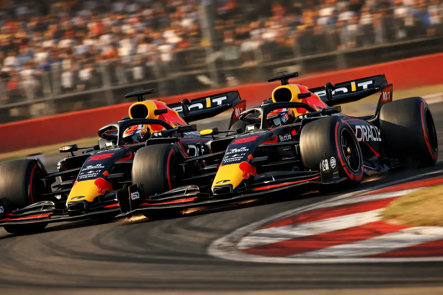 Zwei Formel 1 Teamkollegen im direkten Rennduell auf der Strecke